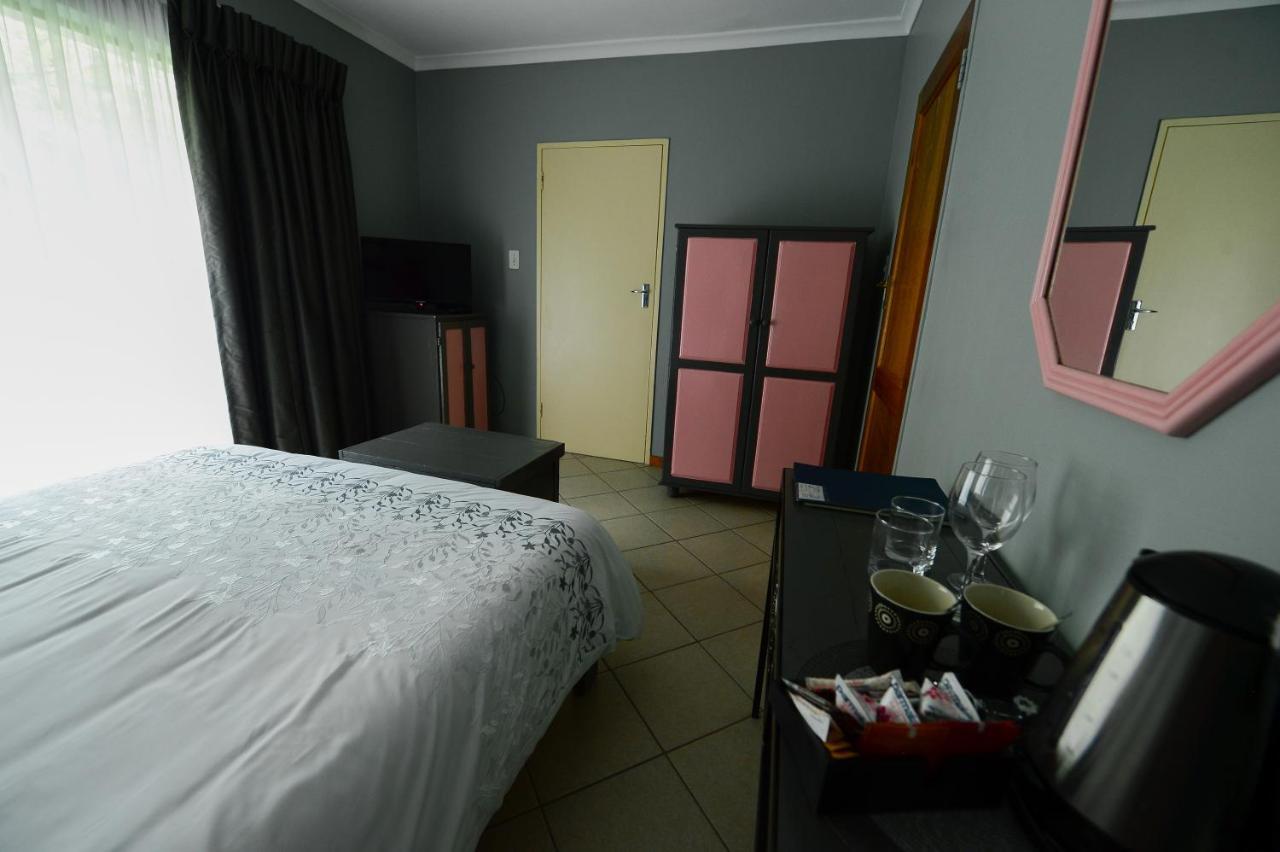 De Wingerd Wijnland Lodge Paarl Εξωτερικό φωτογραφία